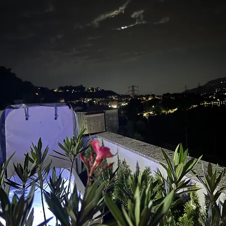 Felicita Cascata Terrace With View * レッコ
