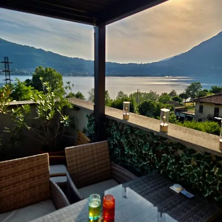 Felicita Cascata Terrace With View アパート *